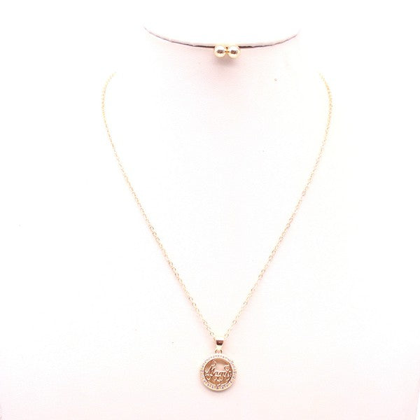 MaMa Necklace