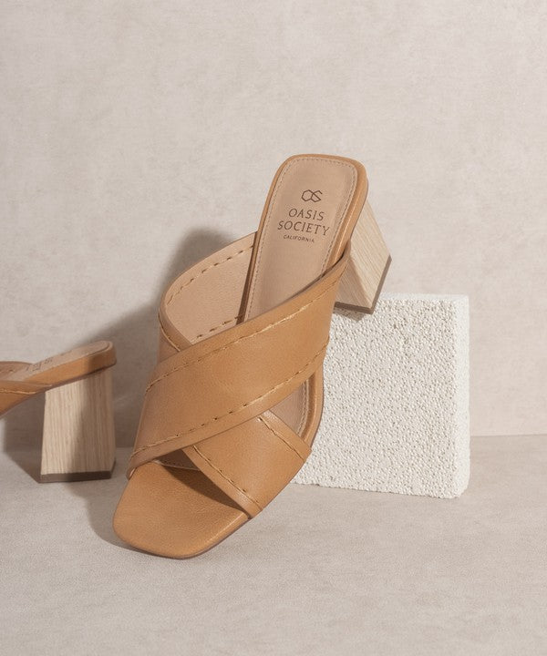 OASIS SOCIETY "Jade" - Strappy Stitched Sandal