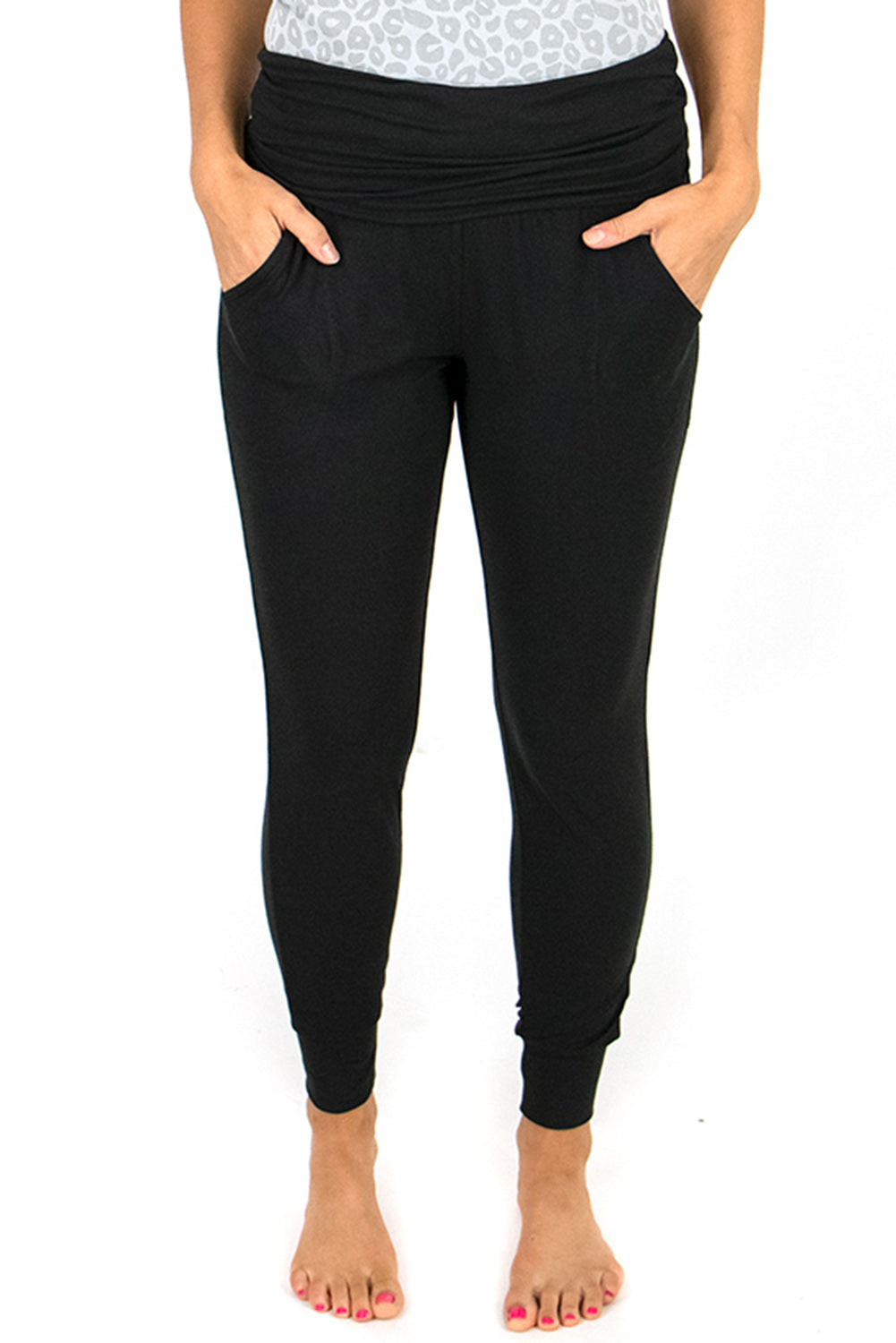 High Waist Pleated Pocket Leggings