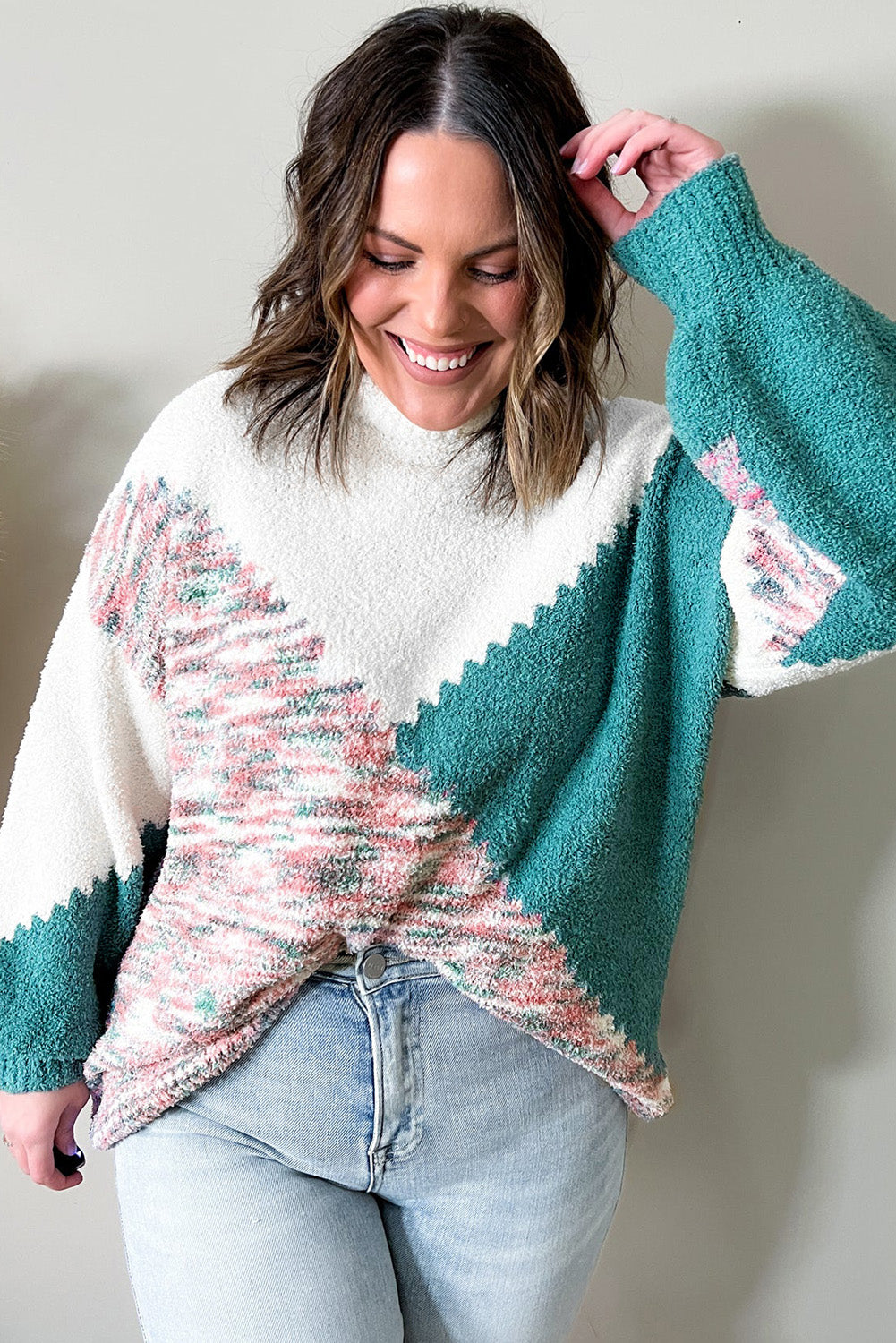 Multicolor Scalloped Color Block Plus Size Sweater