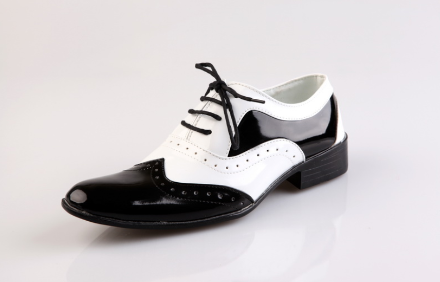 Black-and-White Fashionable Men's Shoes