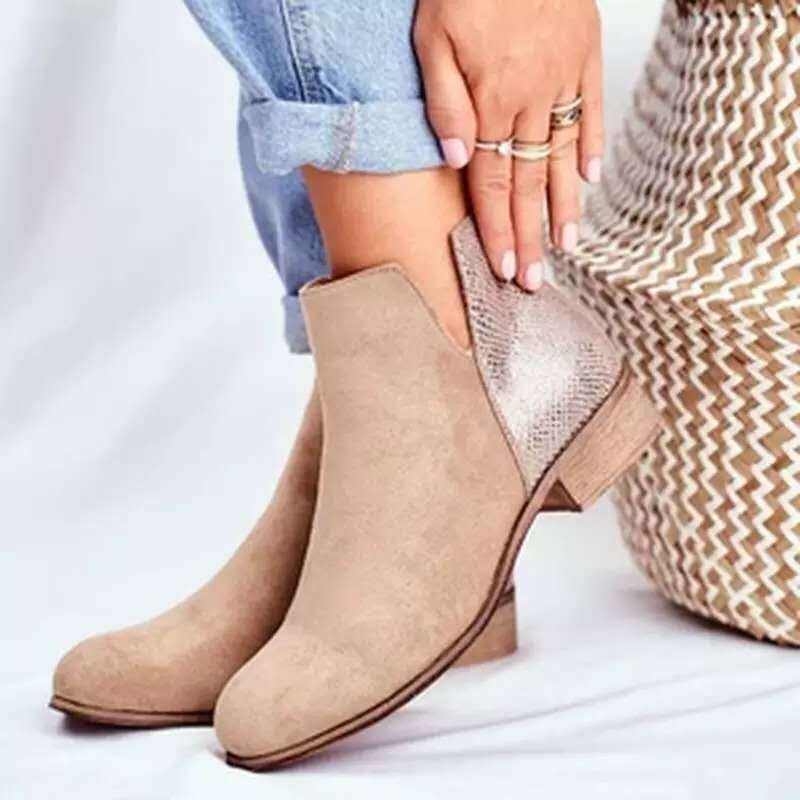 Lady's Ankle Boot