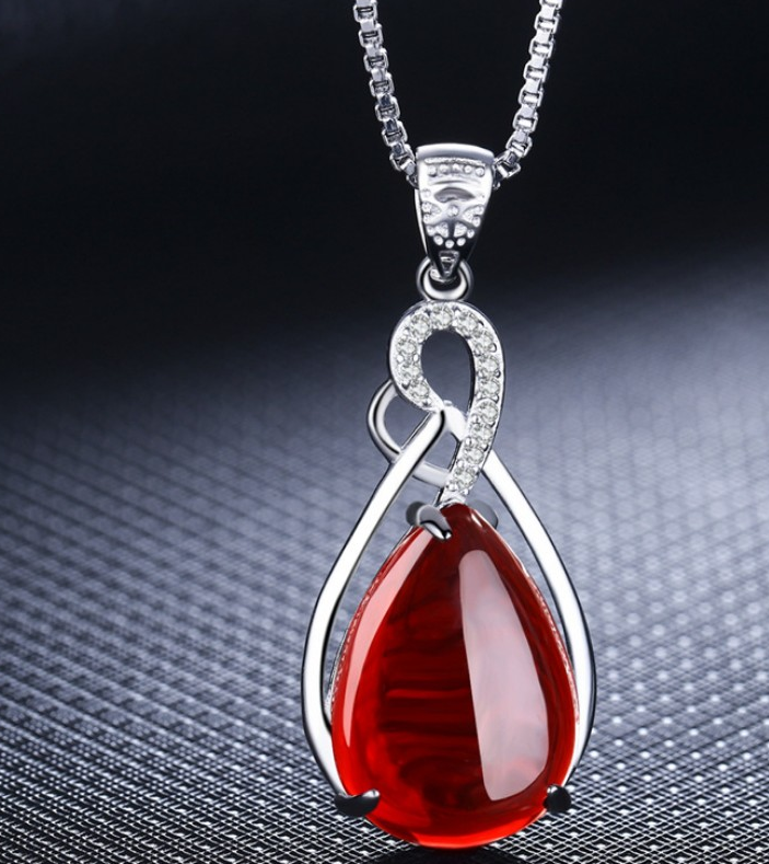 Tear Drop 925 Silver Necklace