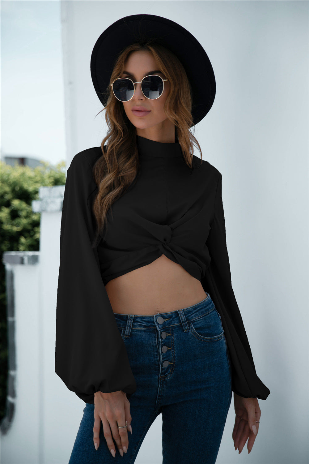 Twisted Design Lantern Sleeve Crop Top