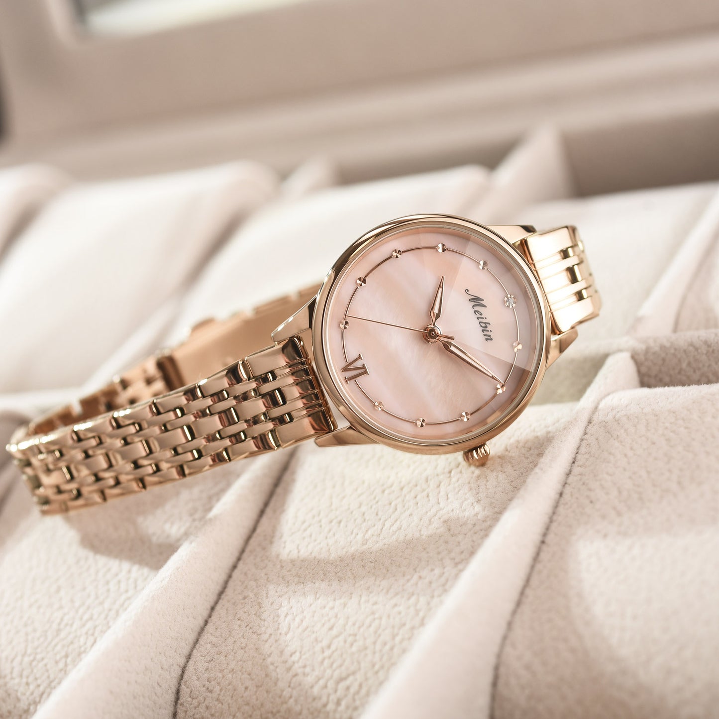 Quartz Diamond Geneva Lady's Watch